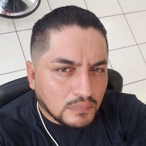 Meet your Posher, Luisito